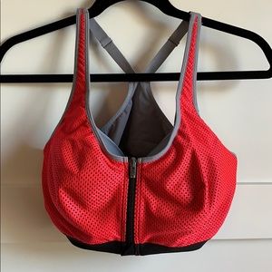 Victoria’s Secret Sport Bra 36D